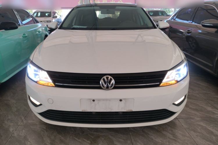 Used Volkswagen Lamando 2018 230TSI DSG Fashion Edition