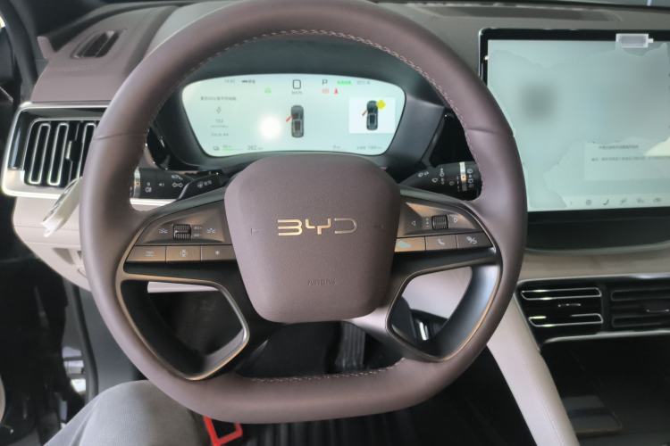 Used BYD Song PLUS New Energy 2025 EV Intelligent Driving Version 520km Premium Model