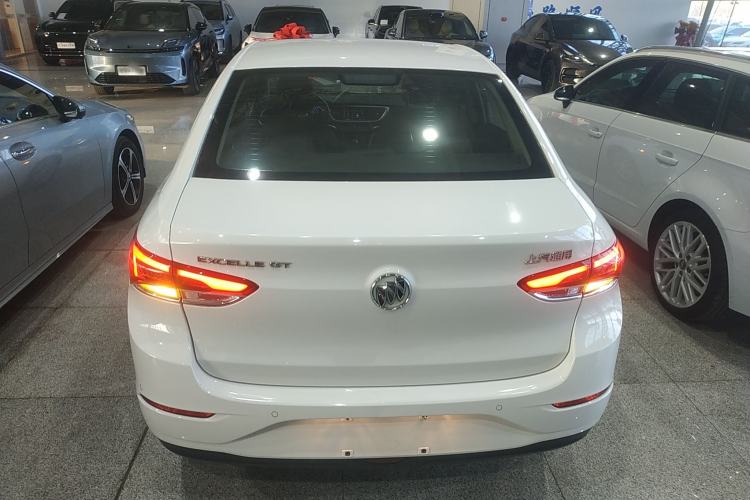 Used Buick GT 2021 1.3T Automatic Mild Hybrid Elite Version
