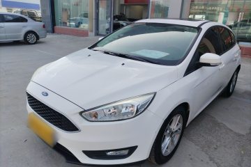 Used Ford Focus 2018 Two-Door Classic EcoBoost 125 Automatic Supercharged Style SmartDrive Edition