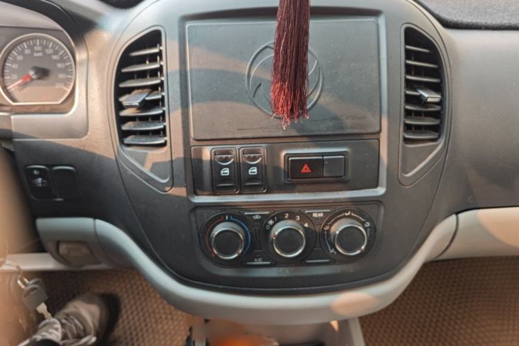 Used FORTHING Lingzhi 2018 M3 1.5L 5-Seat Base Model