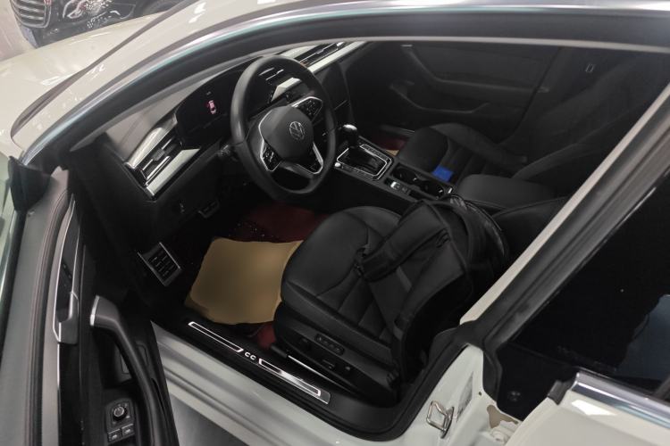 Used Volkswagen FAW-Volkswagen CC 2021 380TSI Striking Edition
