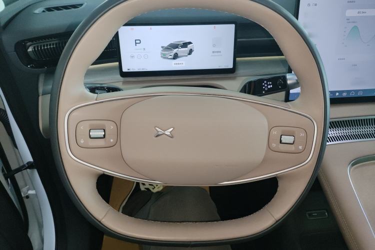 Used XPeng X9 2025 740 Ultra-Long Range Max