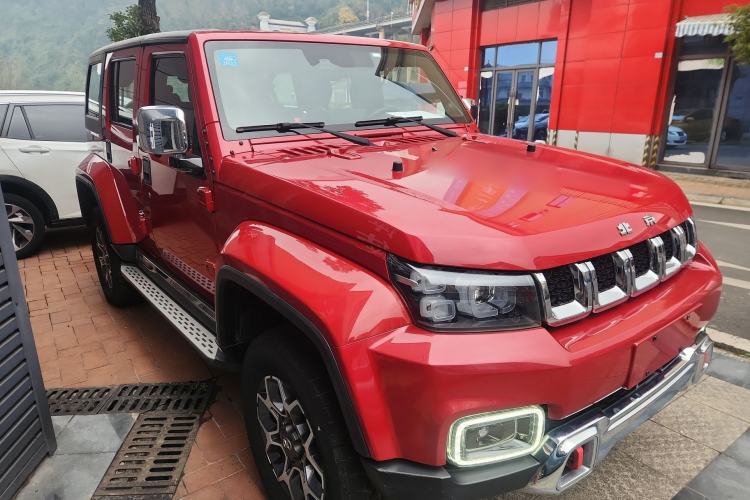 Used  BJ40 2018 PLUS 2.3T Automatic Four-Wheel Drive Flagship Version China V Emission Standard