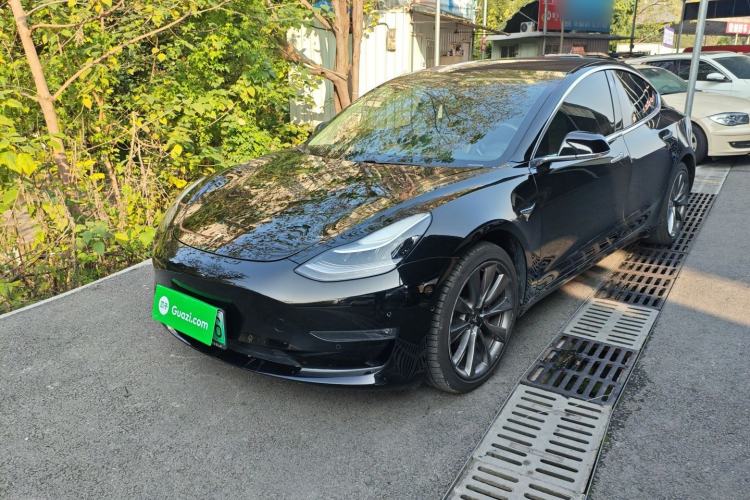 Used Tesla Model 3 2019 Long-Range All-Wheel-Drive Version