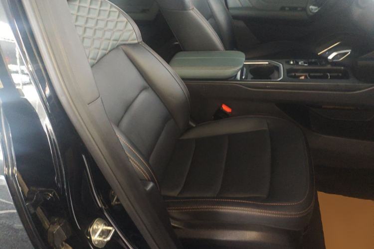 Used Geely Auto Haoyue L 2023 2.0T DCT Prestige Edition
