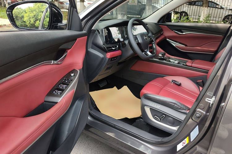 Used Changan CS75 PLUS 2021 2.0T Automatic Flagship Edition
