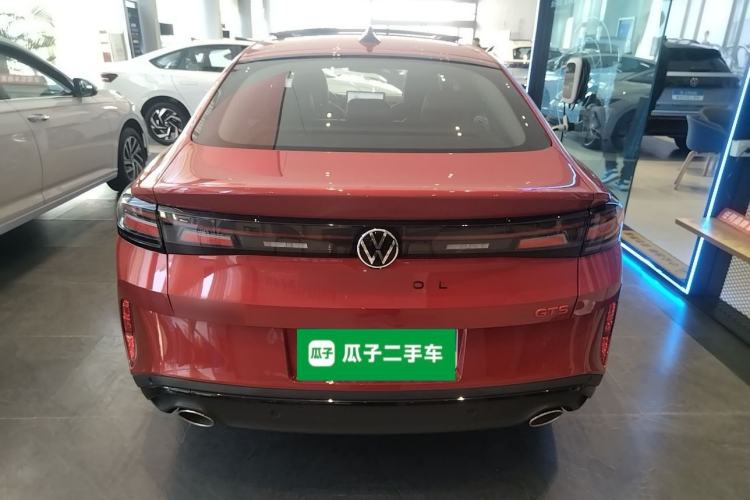 Used Volkswagen Lamando 