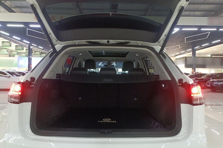 Used Volkswagen Tayron 2023 330TSI Two-Wheel-Drive Luxury Plus Advanced Version
