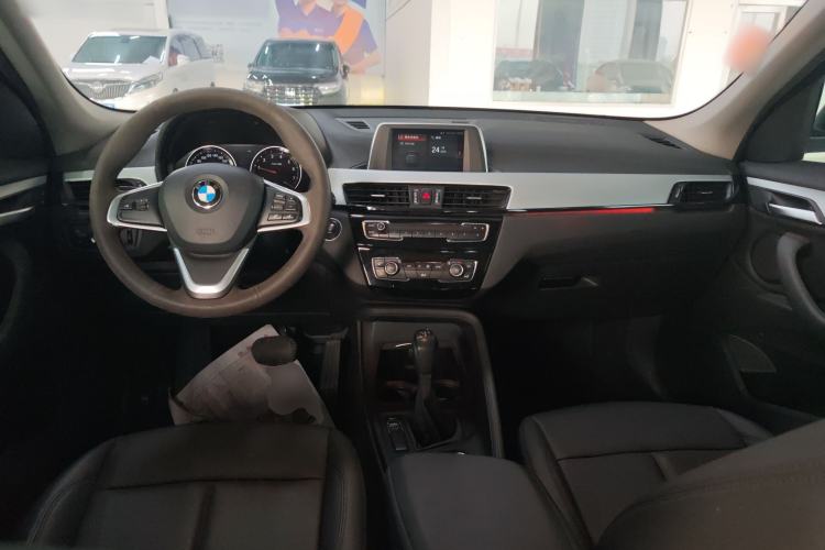 Used BMW X1 2019 sDrive20Li Leading Model
