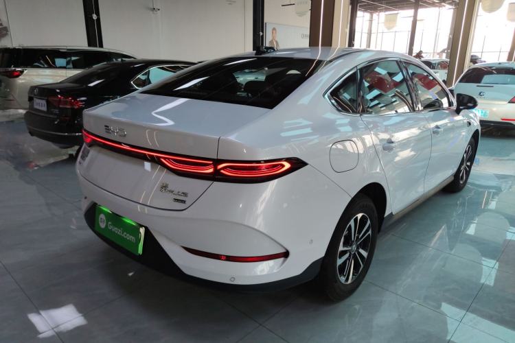 Used BYD Qin PLUS 2025 DM-i Smart Drive 120KM Superior Model