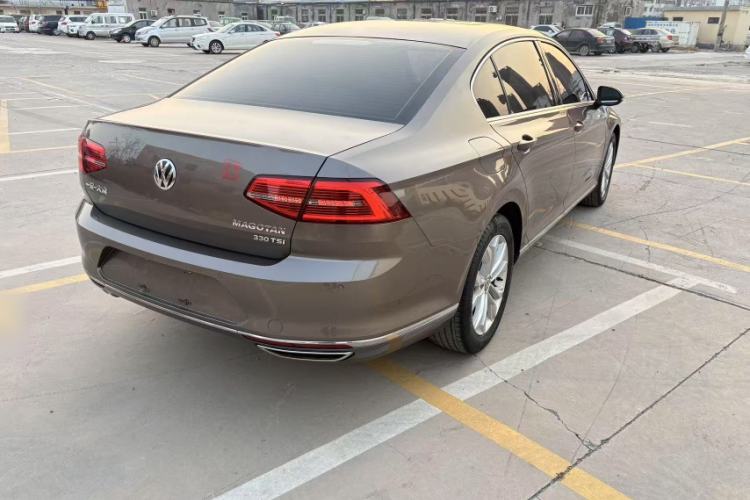 Used Volkswagen Magotan 2018 330TSI DSG Luxury Model