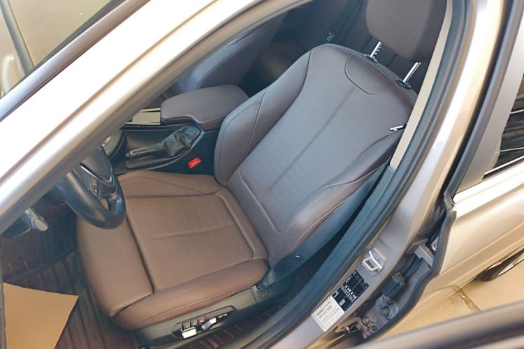 Used BMW 3 Series 2018 320Li Fashion Model
