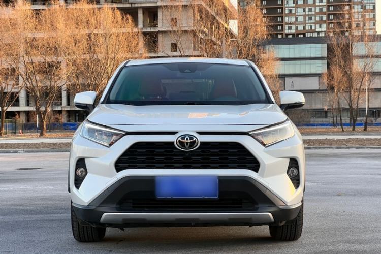 Used Toyota RAV4 2020 2.0L CVT Two-Wheel Drive Fashion Edition
