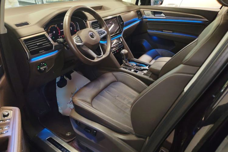 Used Volkswagen Viloran 2020 330TSI Luxury Edition
