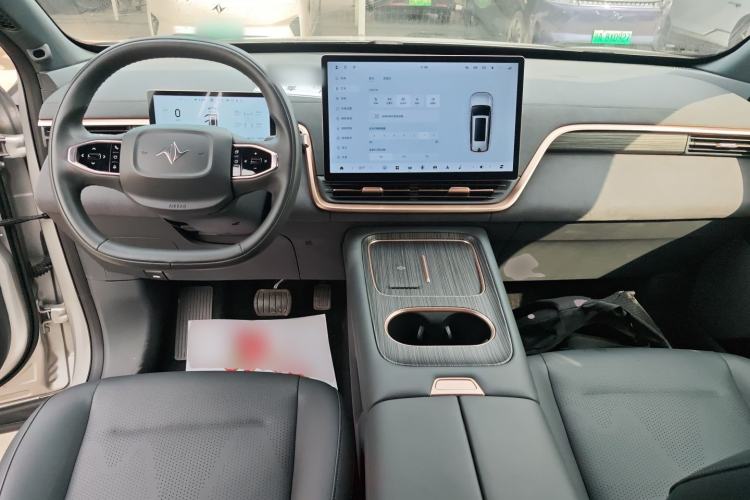 Used  eπ008 2024 210Max Range-Extended Version 6 Seats