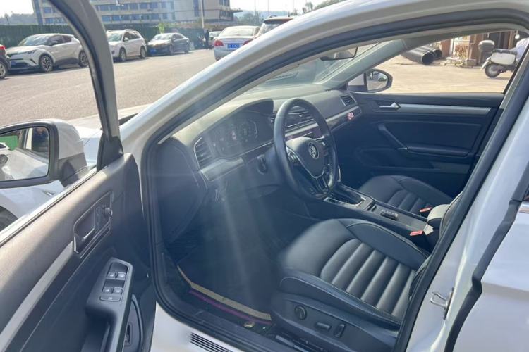 Used Volkswagen Lamando 2021 Revised Version 280TSI DSG Comfort Edition
