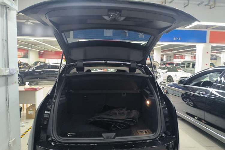 Used BMW i3 2016 Upgraded Deluxe Edition
