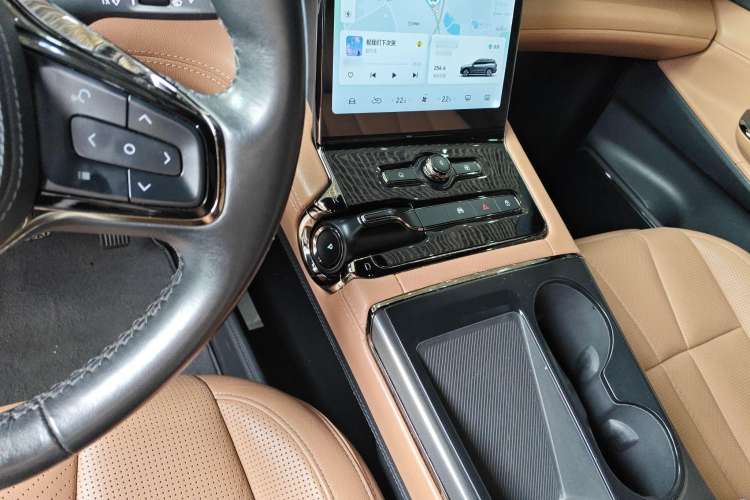 Used Nio ES8 2020 580 km Range Six-Seater Version
