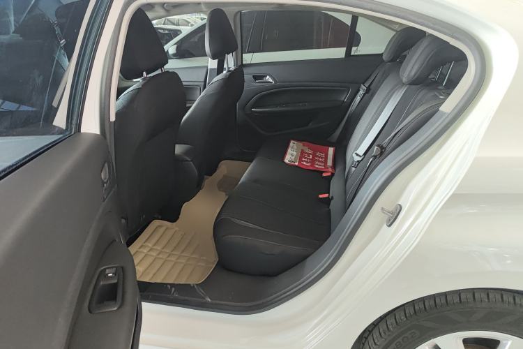 Used Peugeot 408 2014 1.8L Manual Leading Edition
