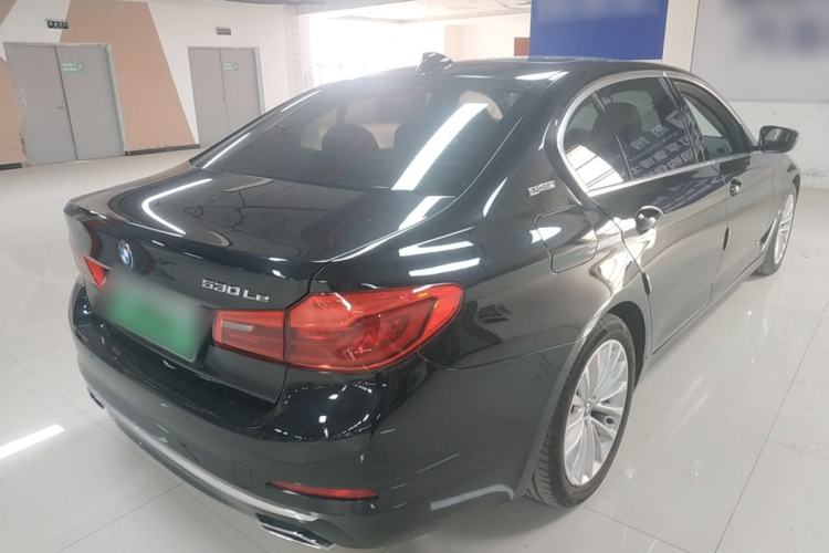 Used BMW 5 Series New Energy 2019 Updated 530Le Pioneer Edition
