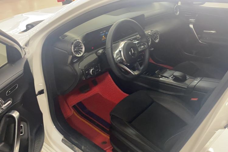 Used Mercedes-Benz A-Class 2021 A 200 L Sport Sedan Fashion Model
