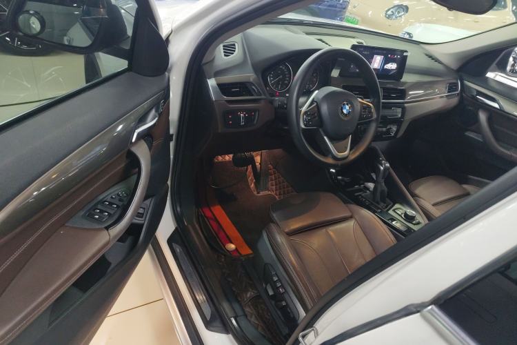 Used BMW X1 2018 sDrive18Li Luxury Model
