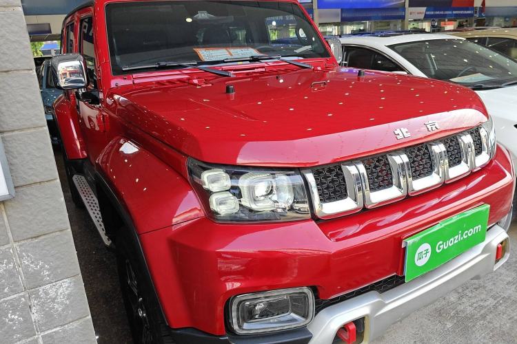 Used Beijing Auto BJ40 2019 PLUS 2.3T Automatic Four-Wheel Drive Premium Edition China VI
