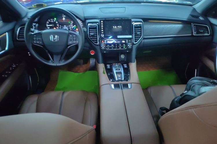 Used Honda UR-V 2020 370TURBO Two-Wheel Drive Luxury Edition
