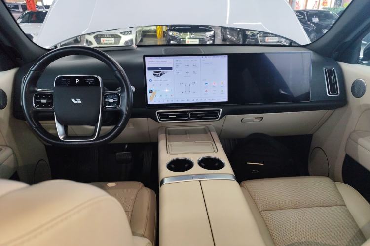 Used Li Auto L7 2023 Air model