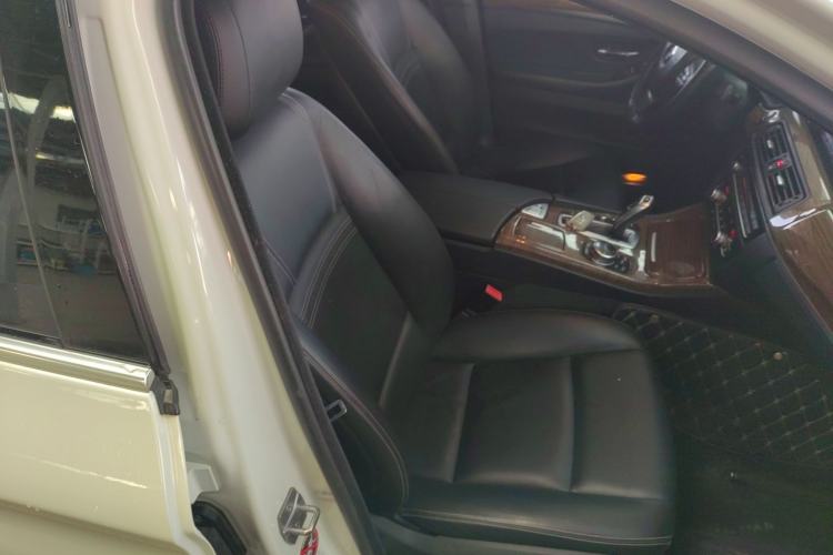 Used BMW 5 Series 2014 525Li Fashion Design Package
