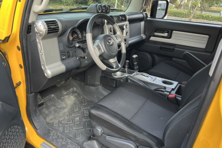 Used Toyota FJ Cruiser 2018 4.0 Automatic Middle East
