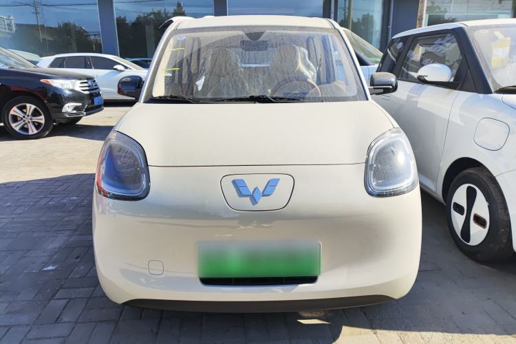 Used Wuling Hongguang MINIEV 2025 Four-Door Version Advanced Edition
