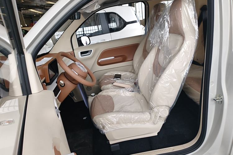 Used Wuling Hongguang MINIEV 2024 3rd Generation 215km Youth Edition
