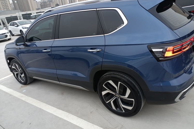 Used Volkswagen Tharu 2023 300TSI Two-Wheel-Drive Full Moon Edition
