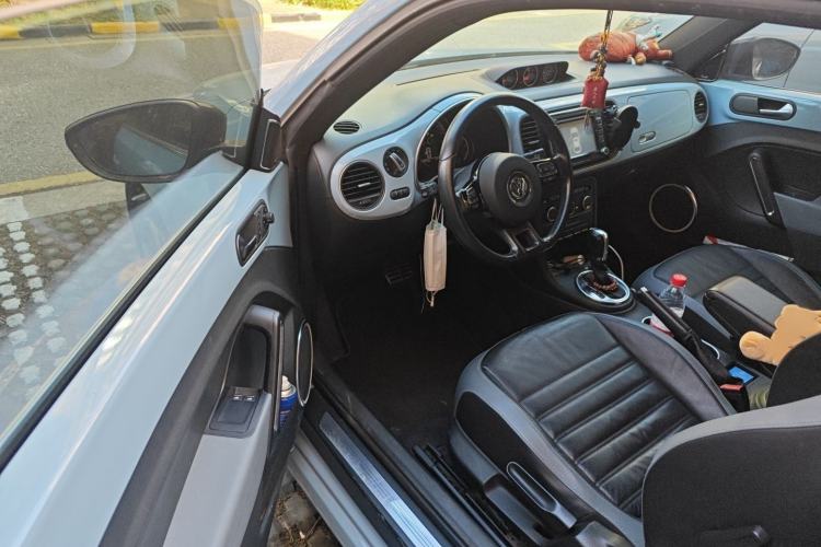 Used Volkswagen Beetle 2013 2.0 TSI Top-Trim Model
