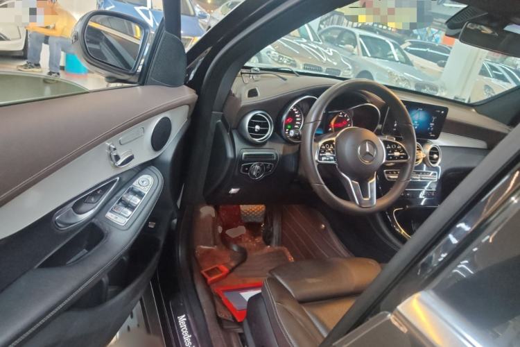 Used Mercedes-Benz GLC 2020 GLC 260 L 4MATIC Dynamic Model
