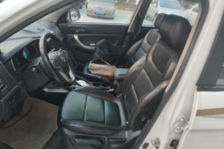 Used Changan CS35 2014 1.6L Automatic Luxury Model China IV Standard
