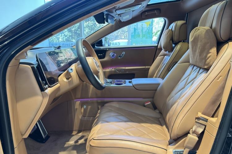 Used Hima S800 2025 Model, Range-Extended Starlight Executive Edition, 4 Seats