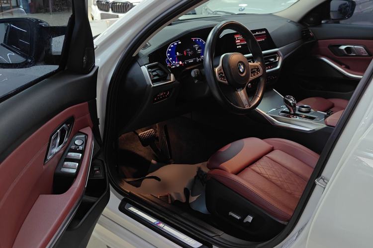 Used BMW 3 Series 2022 330Li xDrive M Sport Night Edition Package
