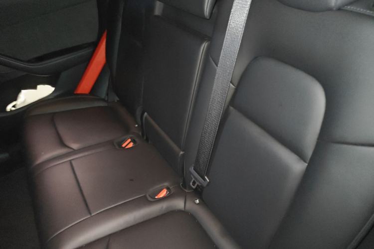 Used Tesla Model Y 2022 Rear-Wheel-Drive Version