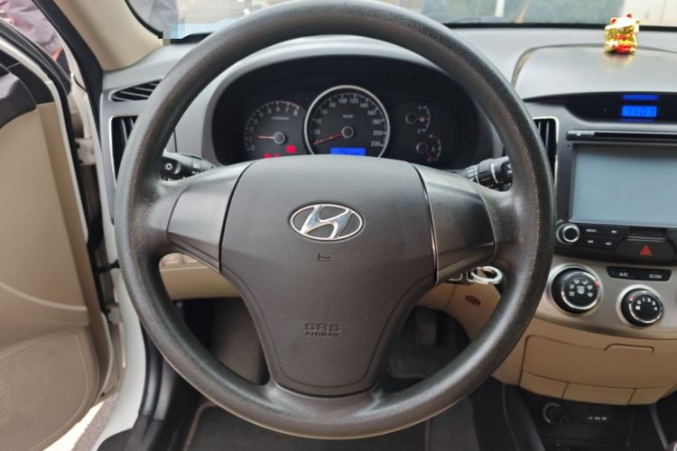 Used Hyundai Celesta 2011 1.6L Manual Comfort Edition

