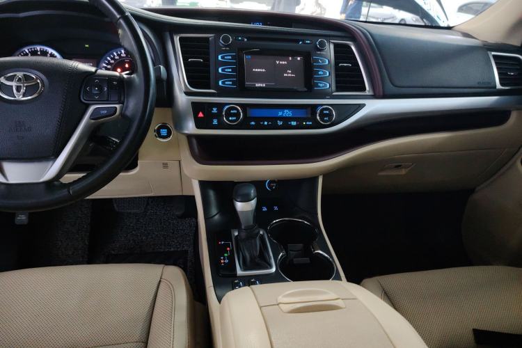 Used Toyota Highlander 2015 2.0T Four-Wheel Drive Luxury Edition 7-Seater
