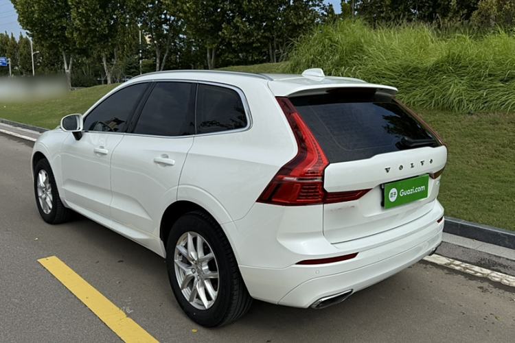 Used Volvo XC60 2019 T5 4x4 Smart Edition China VI Standard
