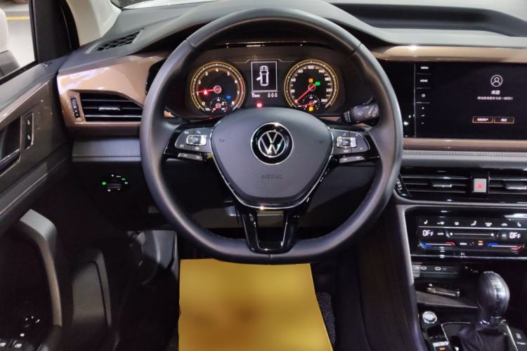 Used Volkswagen Tharu 2021 330TSI All-Wheel Drive Luxury PLUS Version
