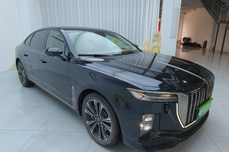 Used Hongqi H9 2024 2.0T Qichang Private Enjoyment Luxury Edition
