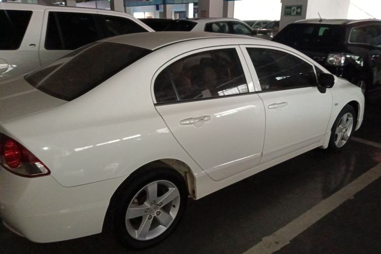 Used CIIMO CIIMO 2012 1.8L Automatic
