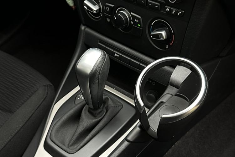 Used BMW X1 2013 sDrive18i Fashion Model
