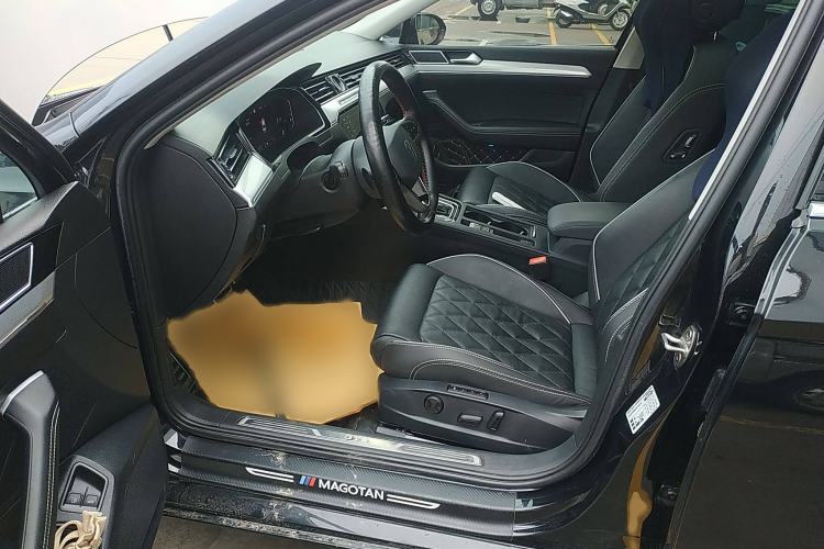 Used Volkswagen Magotan GTE Plug-in Hybrid 2022 GTE Prestige Model
