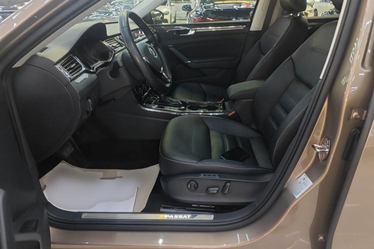 Used Volkswagen Passat 2017 330TSI DSG Prestige Edition